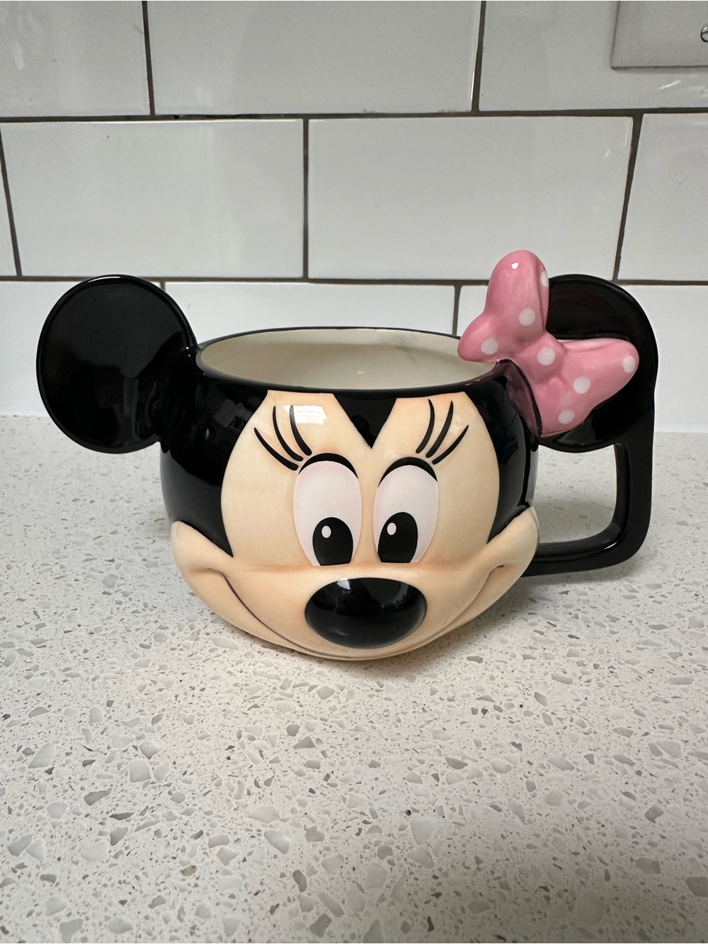 Disney Store Authentic Minnie Mouse 3D Sculpted Ceramic Coffee Mug Cup NWOT